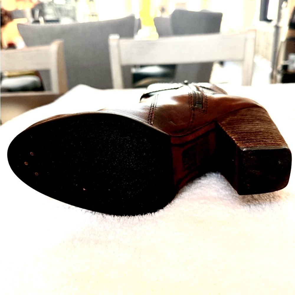 FRYE - Chestnut Leather Ankle Booties (Size 8) - Picture 6 of 8